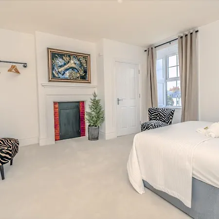Apartment Elegant Clifton Village *
