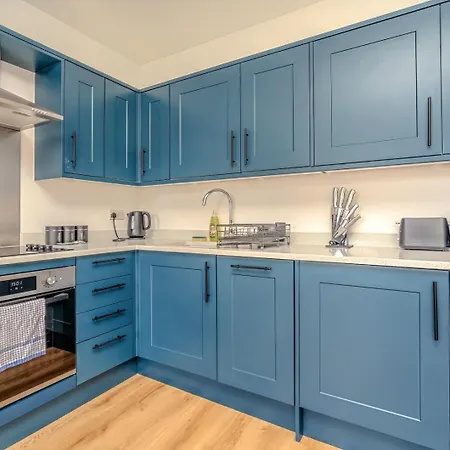 Elegant Clifton Village Apartment Bristol